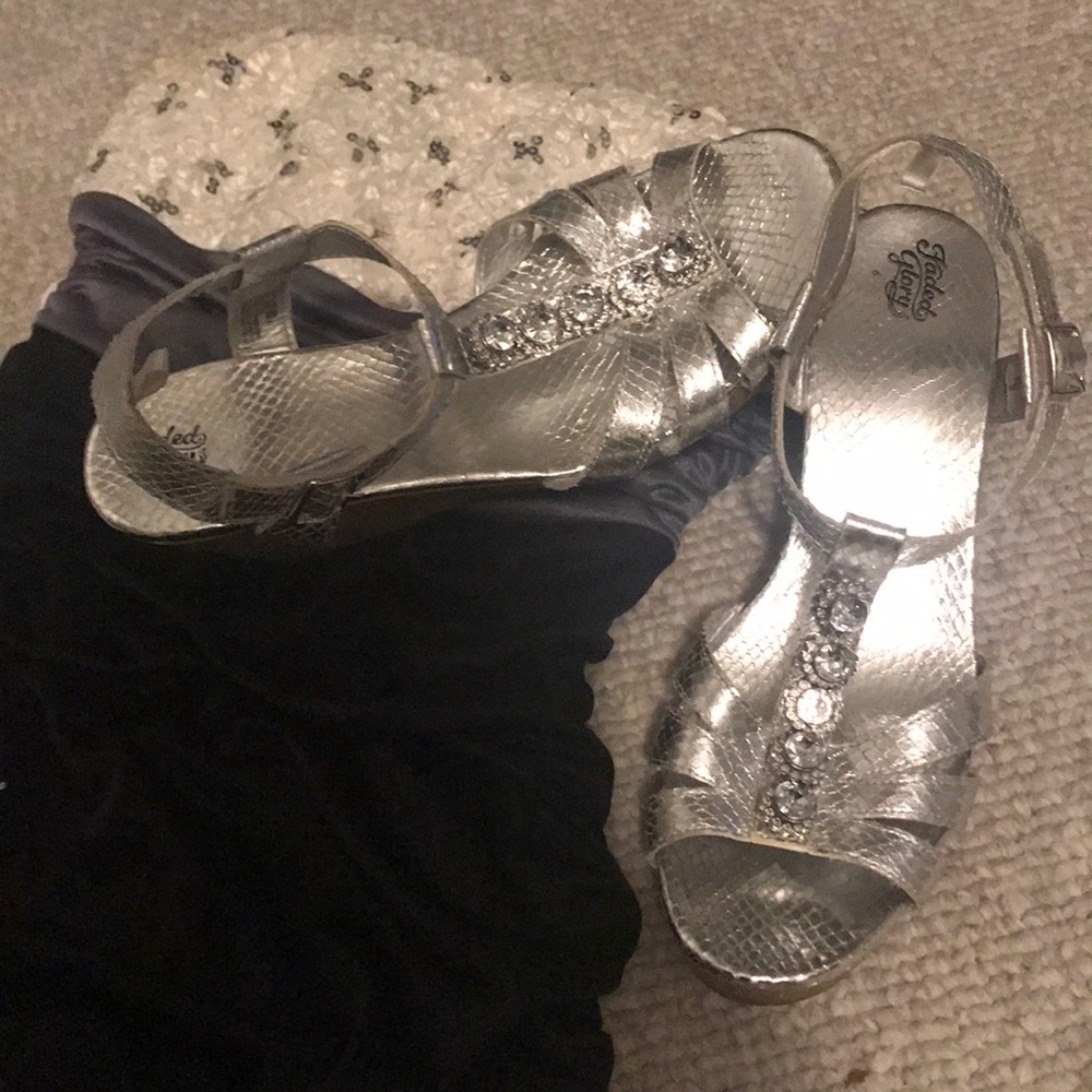 Faded Glory silver cork wedge